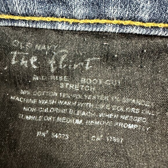Old Navy Women's The Flirt Bootcut Jeans Size 16 Regular - Picture 6 of 8